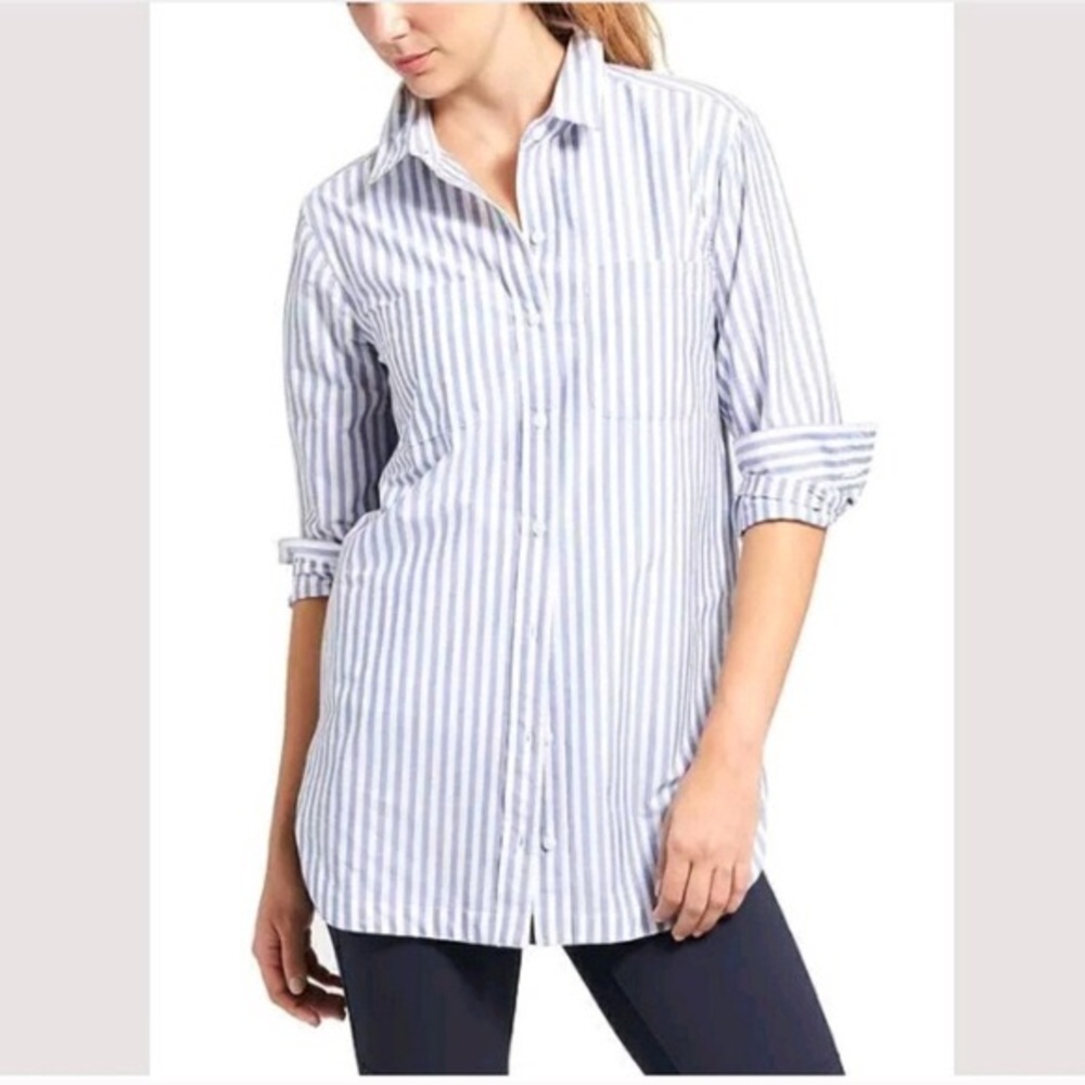 Athleta long button down top!